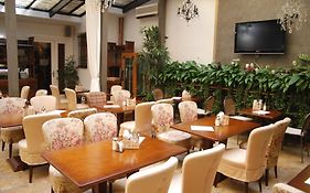 Antik Hotel Prague
